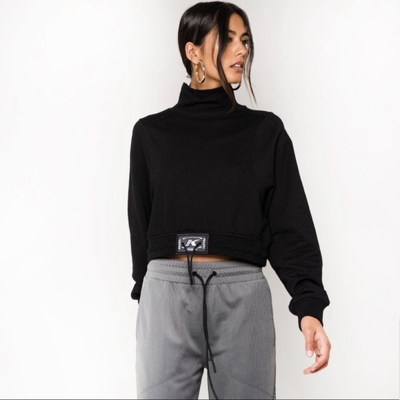 Kith Pullover Cropped Sweatshirt Top in Dusty Pink